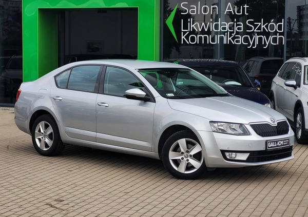 Skoda Octavia cena 57999 przebieg: 156380, rok produkcji 2016 z Jastarnia małe 326